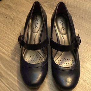 NWOT DARK BLUE LIFE STRIDE Mary Jane Pumps soft system